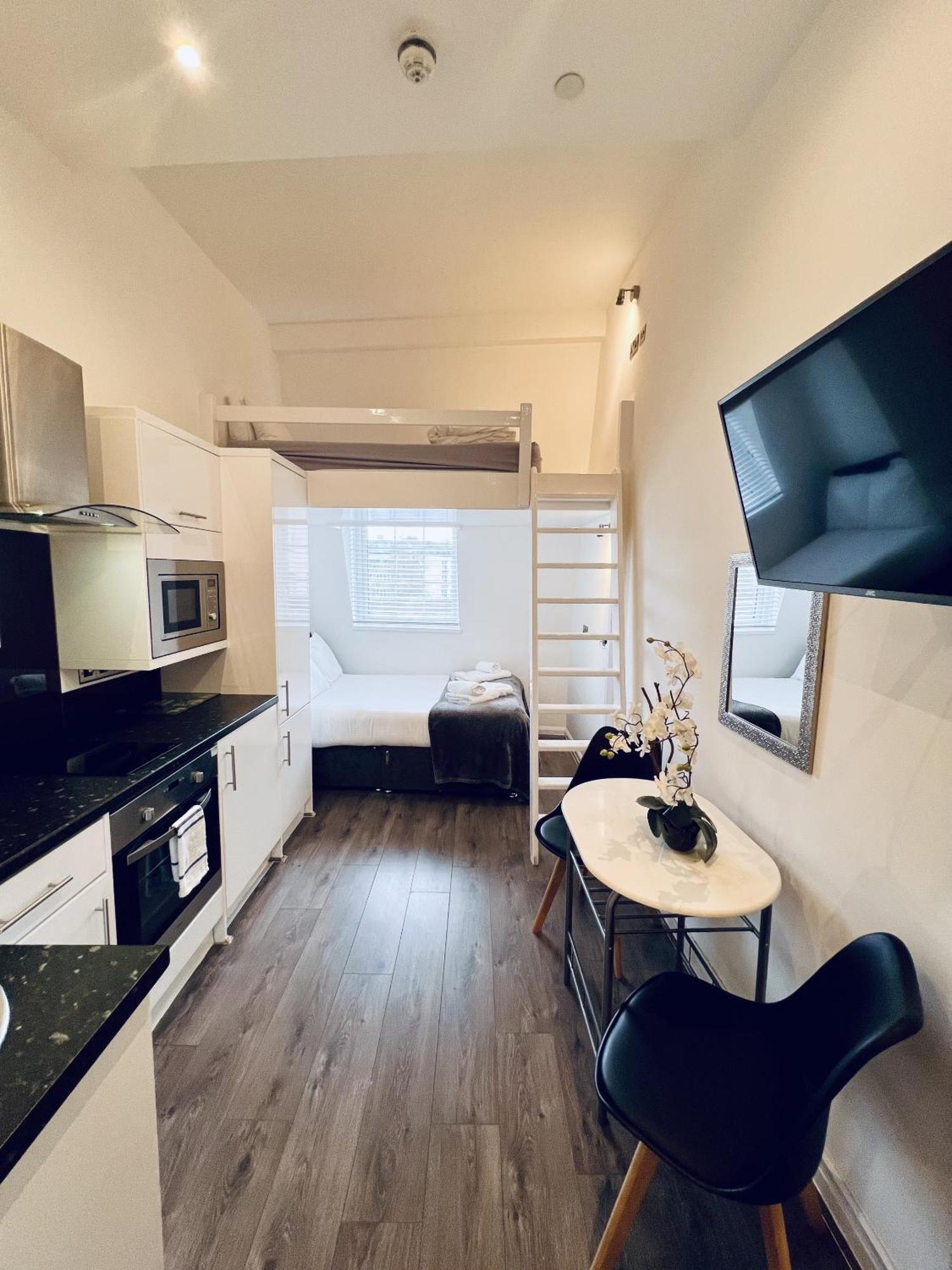 Fox House Studios, Aparthotel 4* Plymouth
